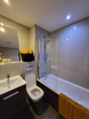 Luxury Penthouse City Centre Apartment (Sleeps 4)